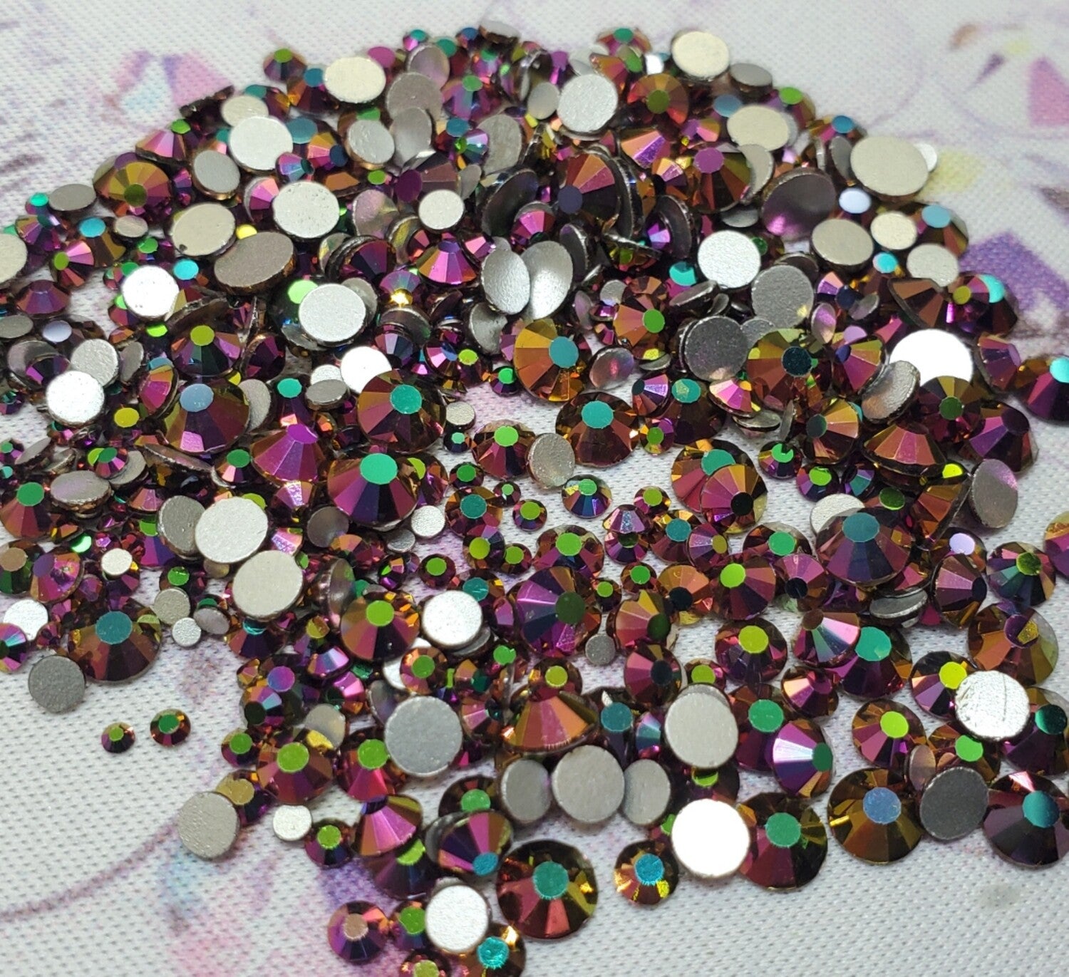 S16 Rainbow Rhinestones