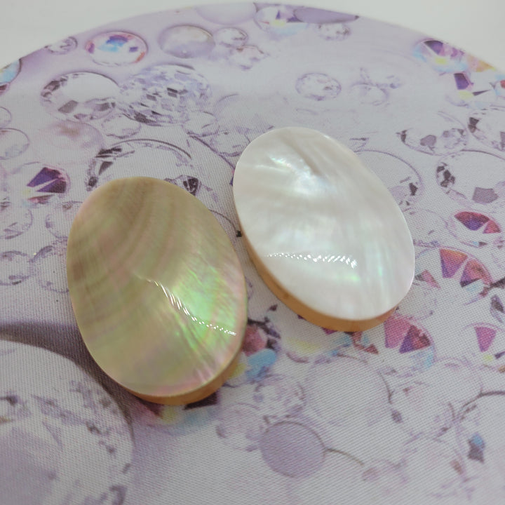 MOTHER OF PEARL OVAL DISC